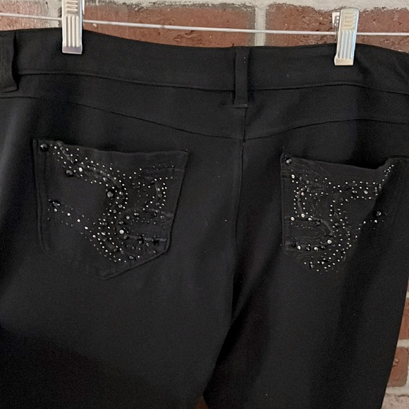 ONE 5 ONE Black Fancy Back Pocket Stretchy Skinny Pants NWOT - Picture 6 of 9